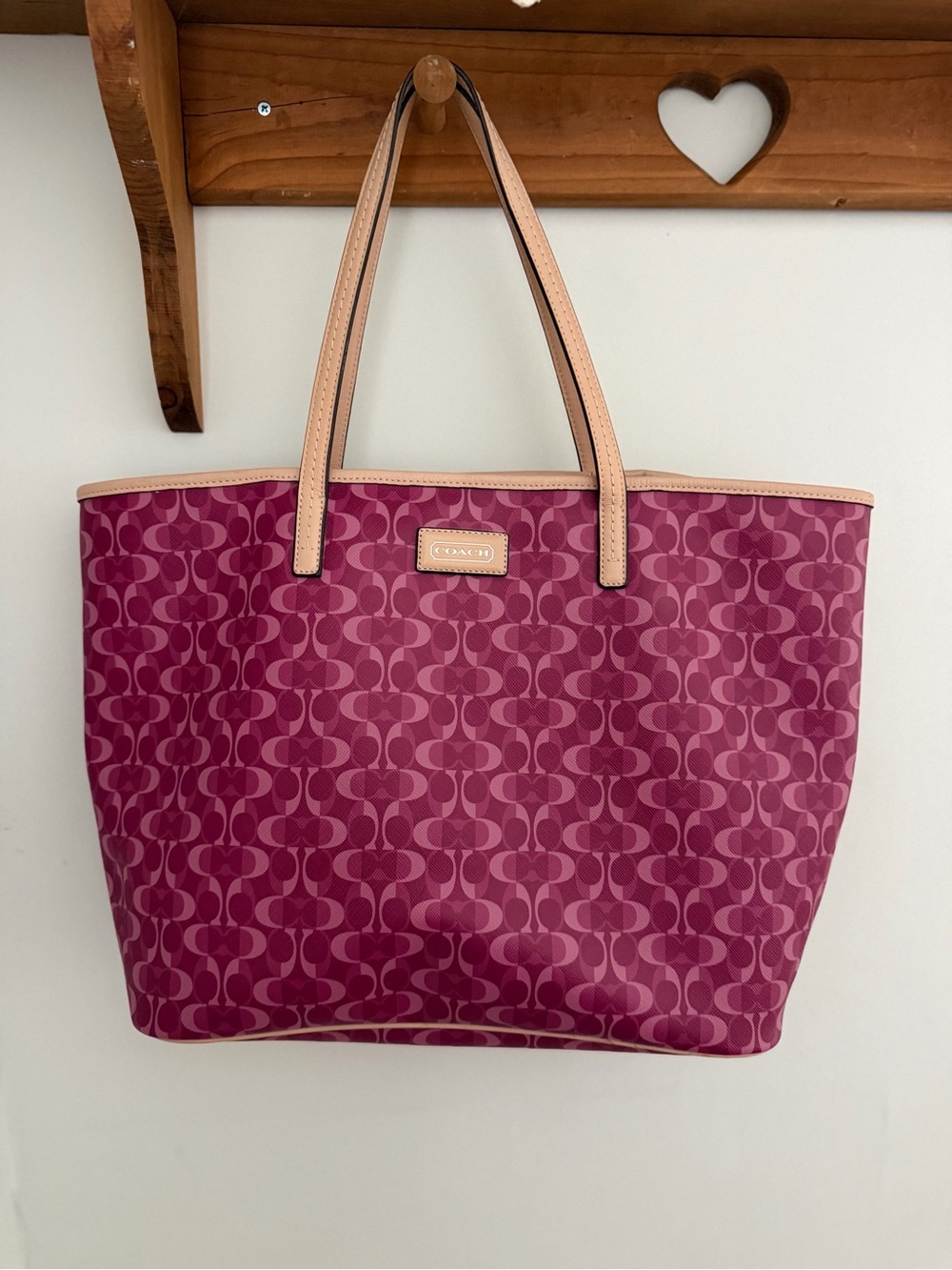 Coach Peyton Park Dream C Large Tote Pink with Light Beige Trim F2567